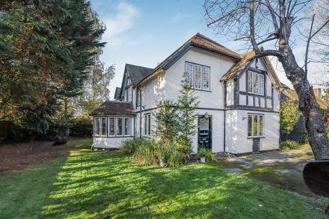 4 bedroom house to rent, The Drive