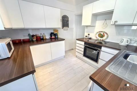 2 bedroom terraced house for sale, Beamsley Road, Eastbourne BN22