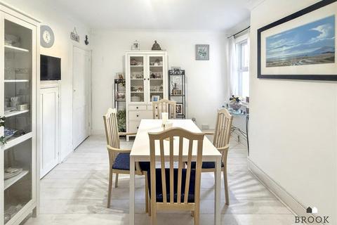 2 bedroom terraced house for sale, Beamsley Road, Eastbourne BN22