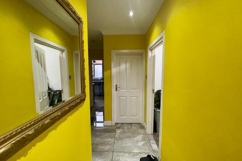 undefined, Chestnut Avenue, Wembley, Greater London, HA0