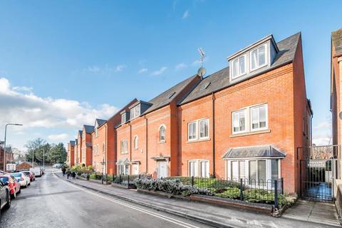 undefined, Banbury,  Oxfordshire,  OX16