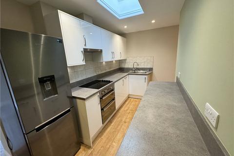 2 bedroom apartment to rent, The Horsefair, Romsey, Hampshire