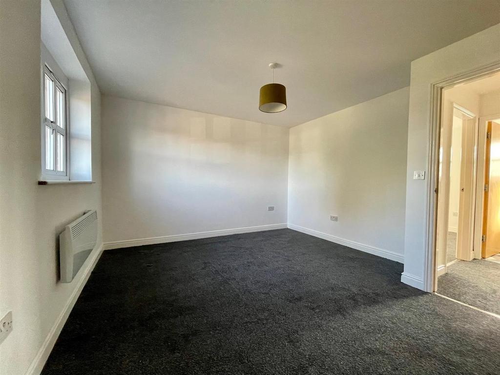 Bedroom 1 Front