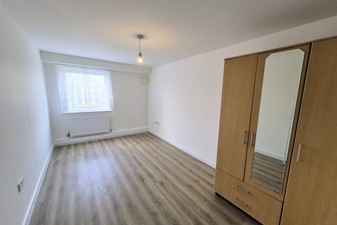 undefined, Turners Court, N15
