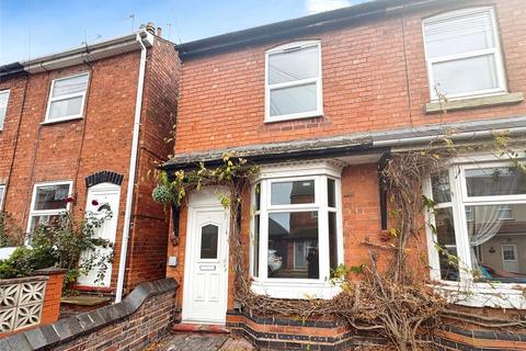 2 bedroom terraced house to rent, South Road, Bromsgrove, Worcestershire, B60
