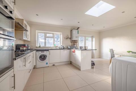 undefined, Priory Close, Denham UB9