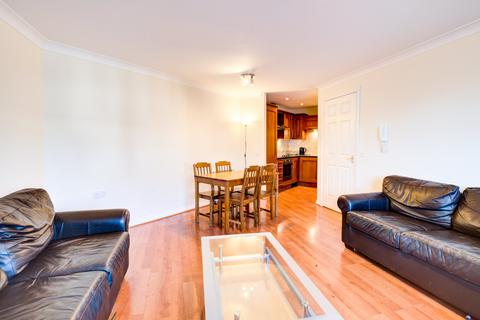 2 bedroom flat to rent, Connaught Mews, Jesmond, Newcastle upon Tyne