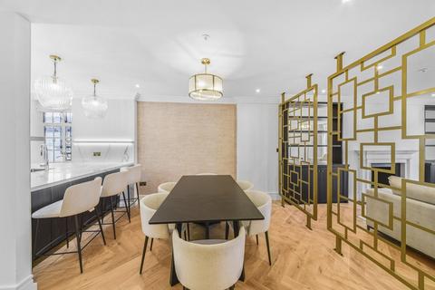 3 bedroom flat for sale, Curzon Street, London, W1