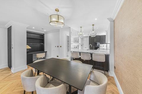 3 bedroom flat for sale, Curzon Street, London, W1