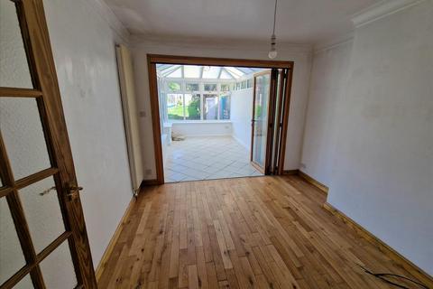 3 bedroom semi-detached house for sale, Beachborough Road, Bromley, BR1