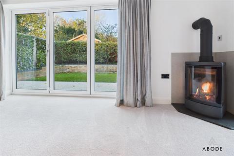 6 bedroom detached house for sale, Green Valley Drive, Burton-On-Trent DE13