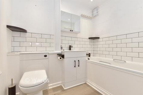 1 bedroom apartment for sale, Lancaster Close, Ramsgate, Kent