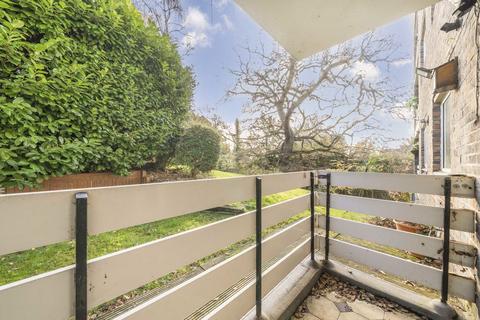 undefined, Morecoombe Close, Kingston Upon Thames KT2