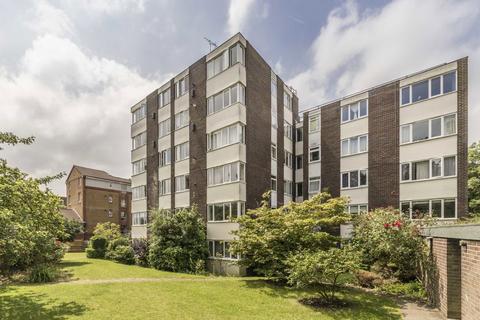 undefined, Galsworthy Road, Kingston Upon Thames KT2