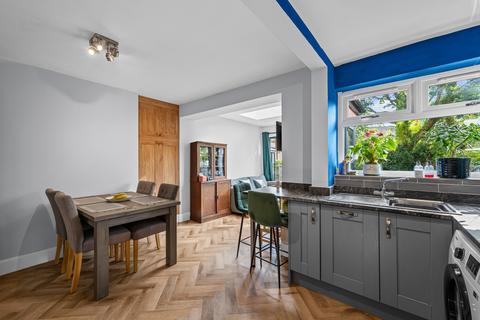 undefined, Henconner Crescent, Leeds LS7