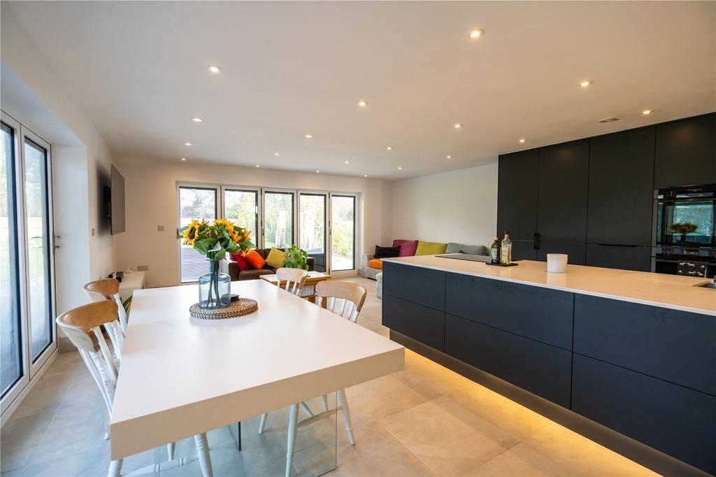 Kitchen/Diner (2)