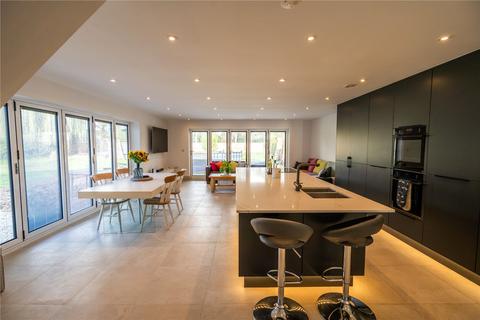 4 bedroom bungalow for sale, Humberston Avenue, Humberston, Grimsby, Lincolnshire, DN36