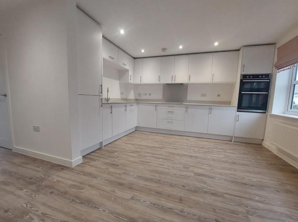 F-5 i7 Yc RECw MBuw8och XA.jpg