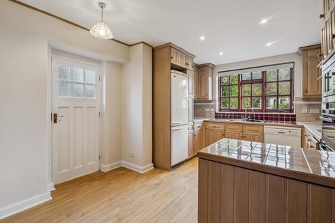 undefined, Woodhall Gate, Pinner, HA5