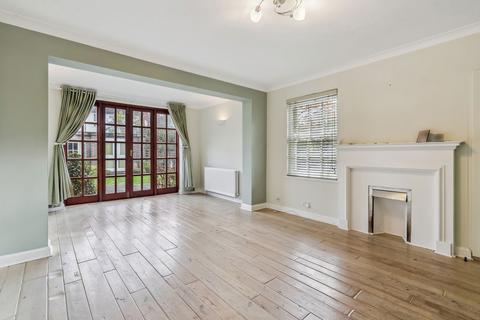 3 bedroom detached house for sale, Woodhall Gate, Pinner, HA5