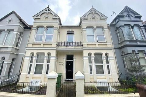 3 bedroom terraced house to rent, Connaught Avenue, Plymouth PL4
