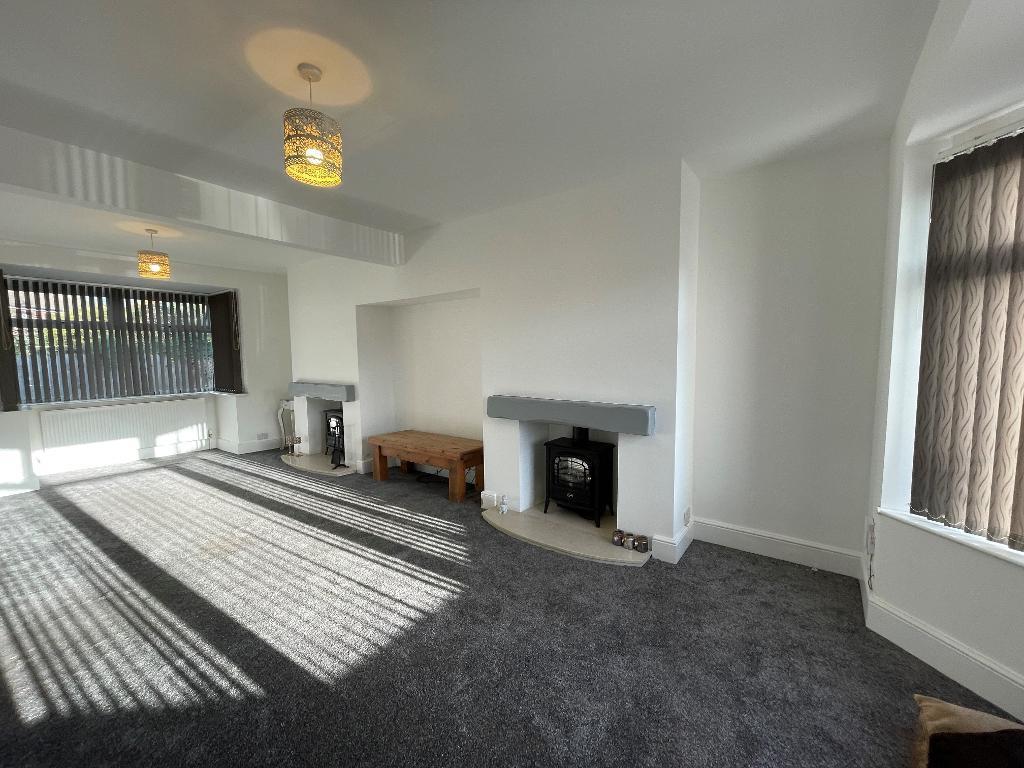 Through Lounge 2