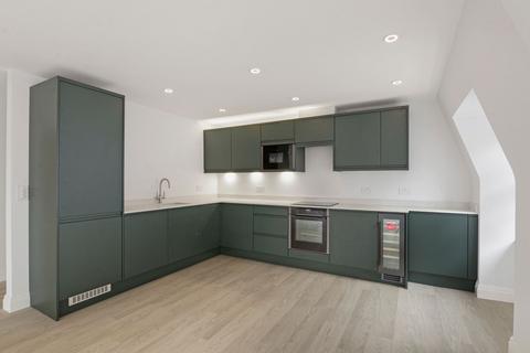 2 bedroom flat for sale, High Street, Tonbridge, TN9