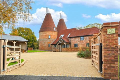 4 bedroom detached house for sale, Ashurst Road, Ashurst, TN3
