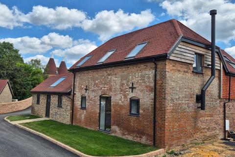 4 bedroom detached house for sale, Ashurst Road, Ashurst, TN3