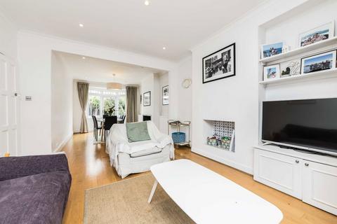 undefined, Bracken Avenue, London SW12