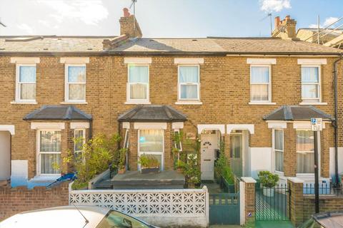 Oaklands Road, London W7