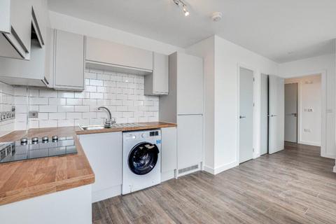 1 bedroom apartment to rent, Hanley Rd, London, N4