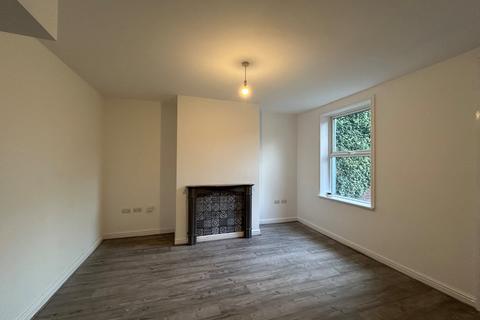 2 bedroom terraced house to rent, South Parade, Cleckheaton, West Yorkshire, BD19