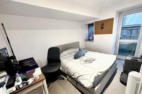 undefined, Earls Acre, Plymouth PL3