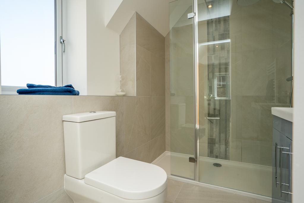 Plot8sandhutton25