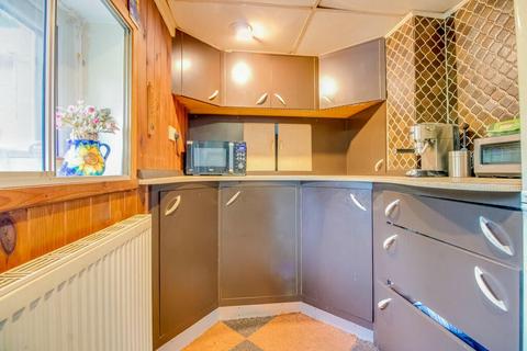 4 bedroom detached house for sale, Crosland Edge, Meltham, Holmfirth, HD9