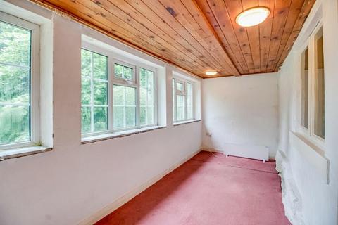 4 bedroom detached house for sale, Crosland Edge, Meltham, Holmfirth, HD9