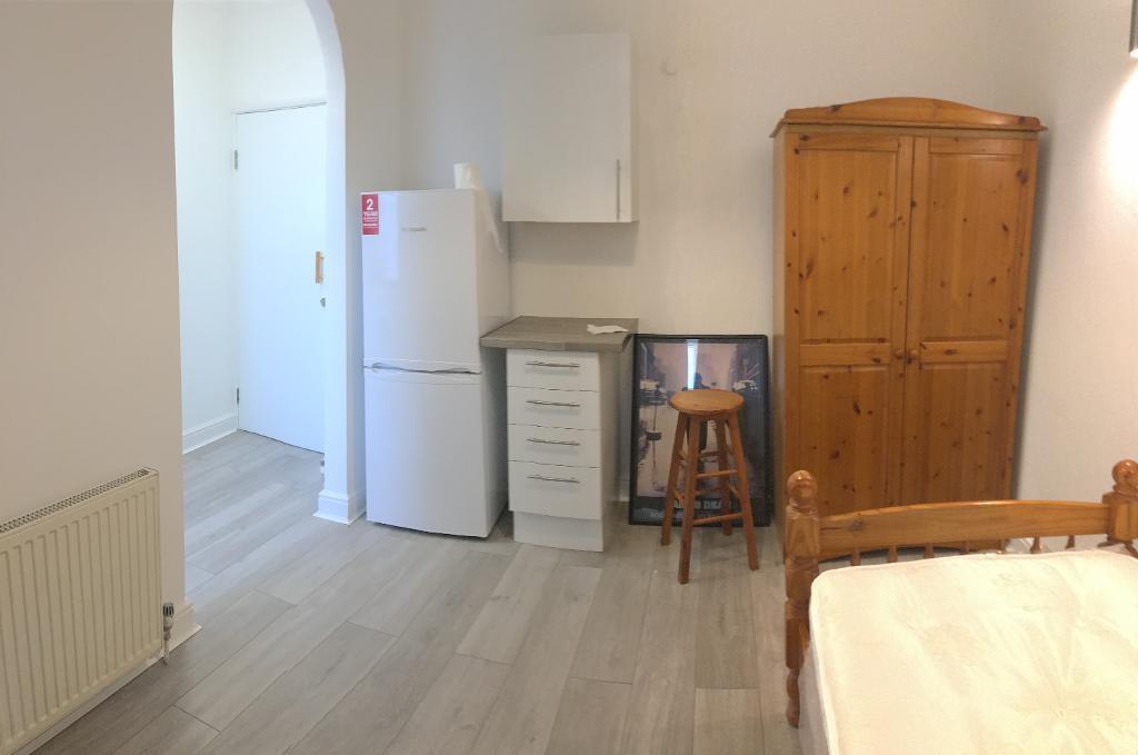 Studio for rent