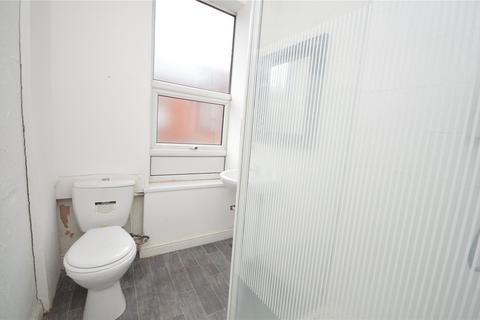 2 bedroom terraced house for sale, Upper Woodview Place, Leeds, West Yorkshire
