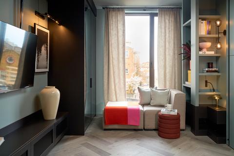 undefined, Dandi Battersea, Haydon Way SW11