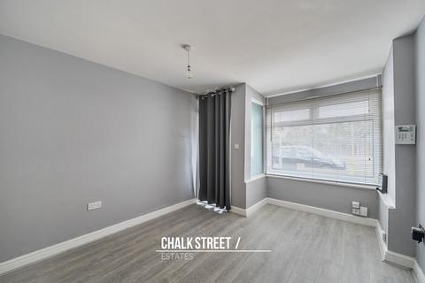 2 bedroom terraced house for sale, Hamilton Road, Gidea Park, RM2