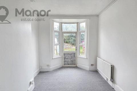 undefined, Central Park Road, East Ham, E6 3AD