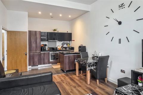 undefined, Great West Road, Brentford, TW8