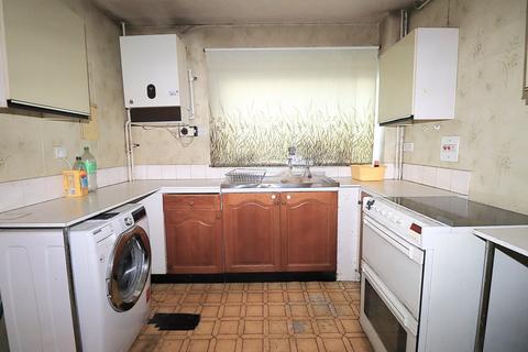 undefined, Holywell Close, Farnborough GU14