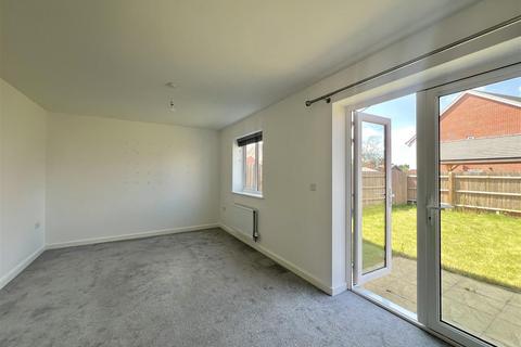 3 bedroom semi-detached house to rent, Thornapple View, Red Lodge IP28