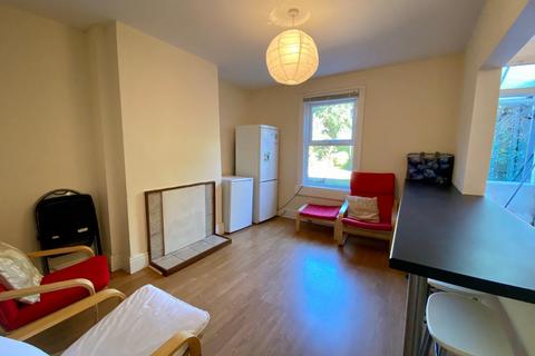 undefined, Kingsway, Bath BA2