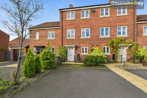 3 bedroom townhouse for sale, Holden Park, Stafford ST18