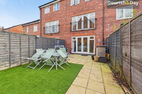 3 bedroom townhouse for sale, Holden Park, Stafford ST18