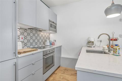 undefined, Birdwood Ave, Hither Green, SE13