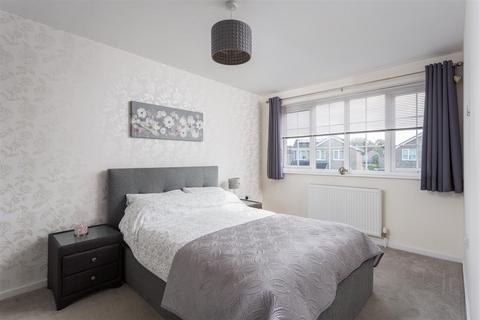 undefined, Calvert Close, Haxby, York